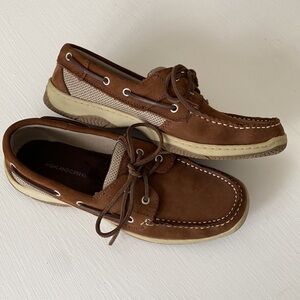 Highland Creek Brown Chesapeake Suede Dockside Boat Shoes 9 Like New Casual Fall